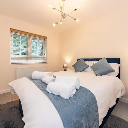 2 Bedroom Flat Free Parking Reading Exterior photo