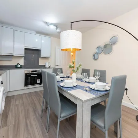 2 Bedroom Flat Free Parking Reading Exterior photo